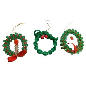 Vintage Christmas Ornaments Homemade Plastic Yarn Beaded Wreath‎ Candle Lot